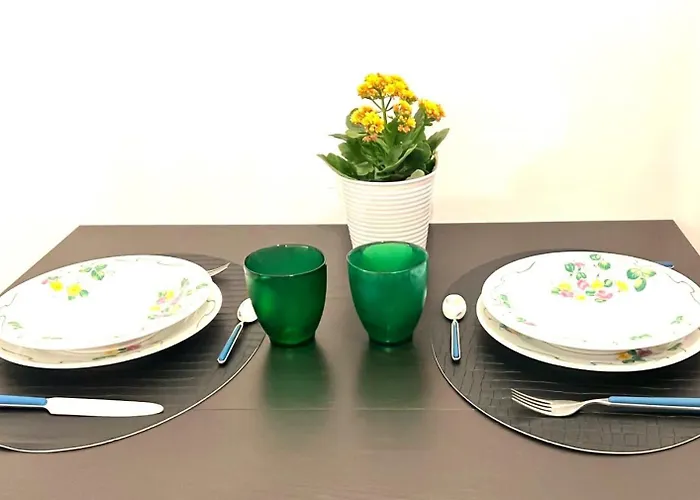 Espacio Serrart 325 アパート イヴレーア